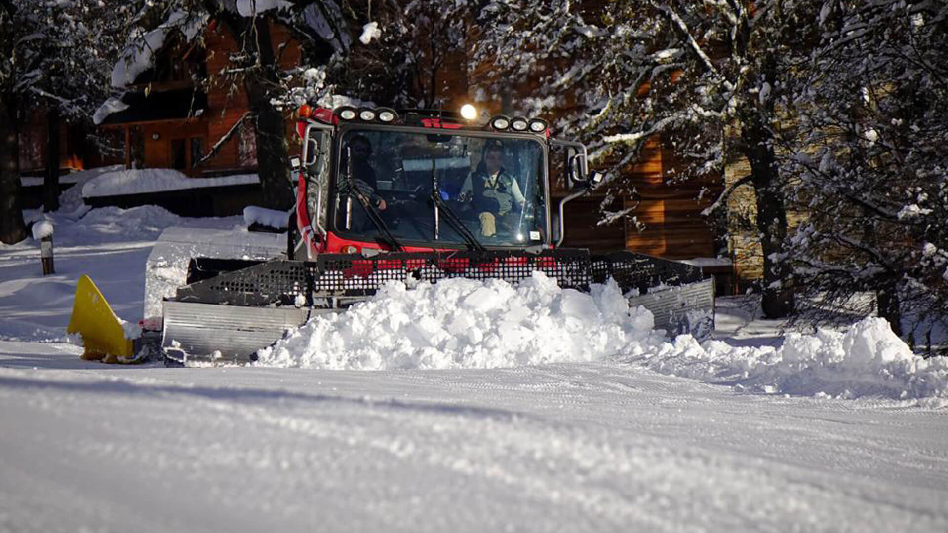 el refugio ski village