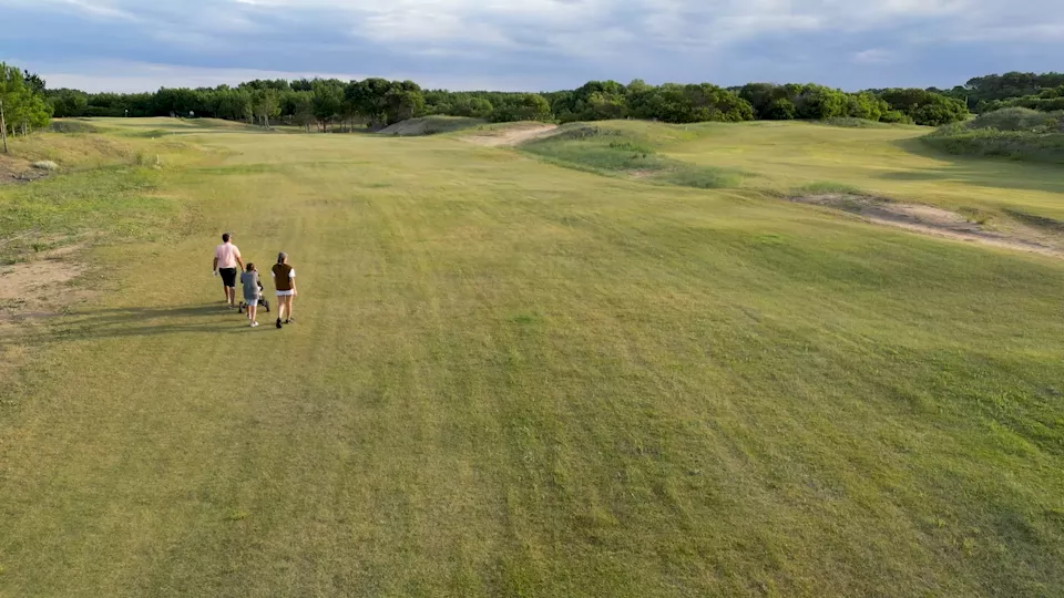 Imagen ilustrativa de una cancha de golf